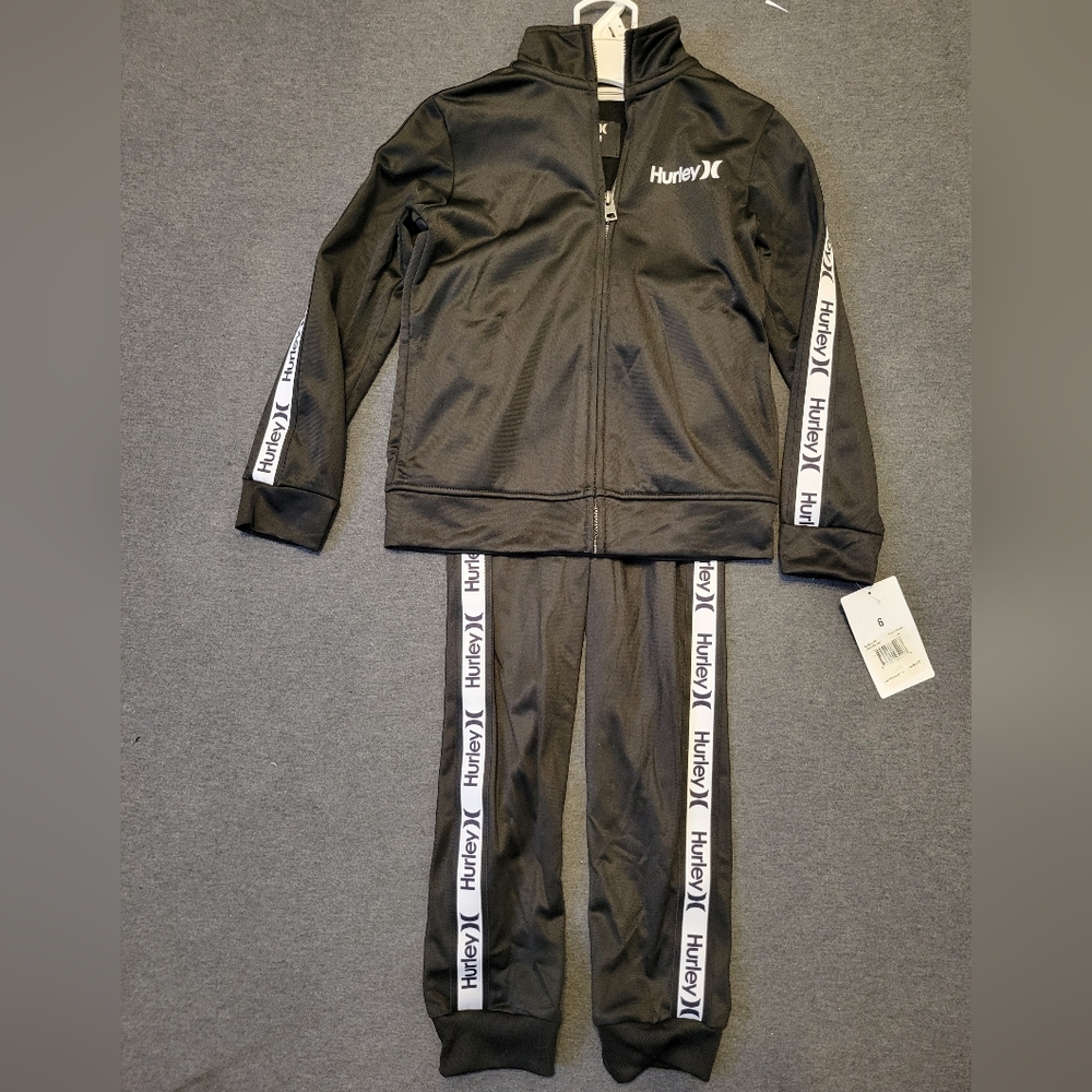 Boys track suit, Hurley, size 6,black, with tags